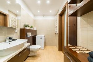 Poznań Old Town - 57m2, Balcony - by Rentujemy