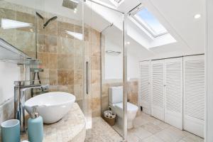 Charmant 2p au port de Nice - Calme et climatisé