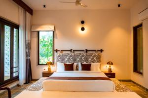 Still River Suites by ELIVAAS