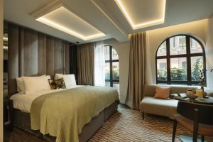 The Hobson Cambridge by Adina