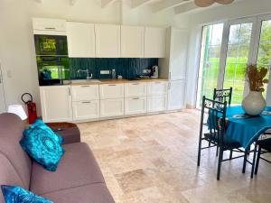 Domaine des Anes - Gîtes et Roulotte