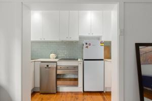 Arden Glow - Vibrant Escape by Coogee Beach and Cafes