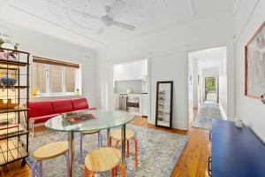 Arden Glow - Vibrant Escape by Coogee Beach and Cafes