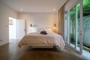 Luxury 2BR Dharma Villa 5 Private Pool in Canggu