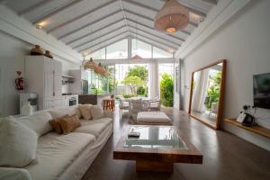 Luxury 2BR Dharma Villa 5 Private Pool in Canggu