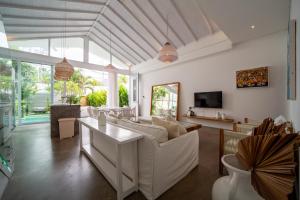 Luxury 2BR Dharma Villa 5 Private Pool in Canggu