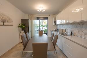 Exclusive Villa City, Beach & Golf