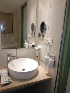 Spektrum Hotel - Bengaluru Airport