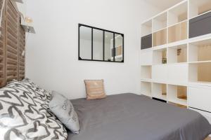 Le Hub Studio central climatisé avec terrasse