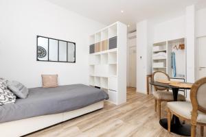 Le Hub Studio central climatisé avec terrasse