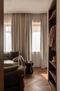 NAMAN HOTELLERIE - Condotti