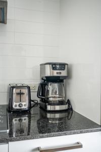 Lake view Studio Condo High Floor Downtown Toronto