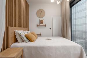 Warsaw City Towarowa Towers