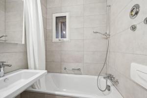 The R Apartment Chrischona