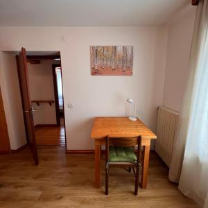 Conveniente, tranquilla con parcheggio