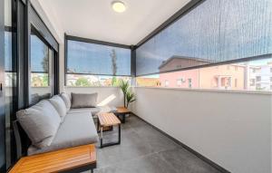 Lovely Apartment In Zadar