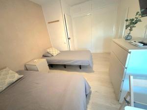 Iris Blue Horizon Apartment