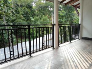 Whispering Waves Villa