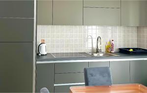 Nice Apartment In Vir With House Sea View