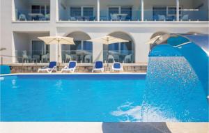 2 Bedroom Stunning Apartment In Punat