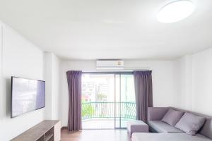 Heart of Chiangmai l Nimman l Easy going l 5 floor