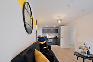 Premium 2BR Apartment - City Centre - Long Stays