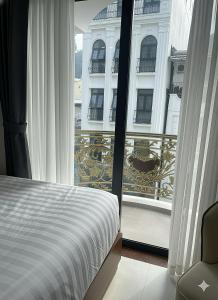 Six Brothers Boutique Hotel