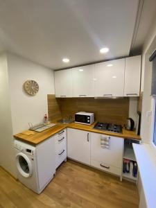 Two Bedroom COZY apatment