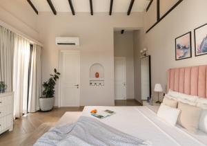 LohonoStays Villa Siena F