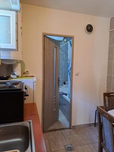 std- Na lepom plavom Dunavu