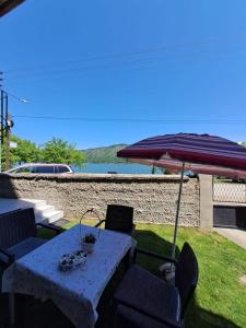 std- Na lepom plavom Dunavu