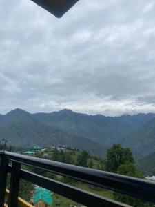 Ufaq by Sifarnama, Shangarh