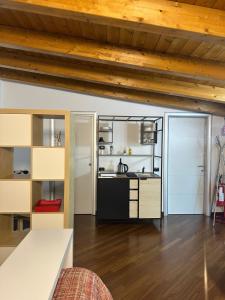 Casa di Chloe - a 4 minuti a piedi dai Navigli - a 20 minuti a piedi dal Duomo