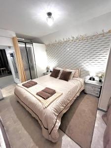 Atypique, calme & cosy, proche de Paris