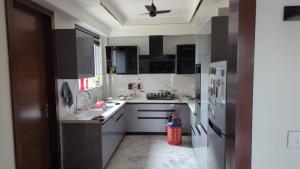 Ajayam - Krishna Avenue Apartments