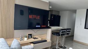 Moderno, Tranquilo, cerca al Metro