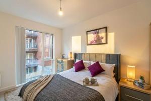 Convenient Central Manchester 2 Bedroom Apartment