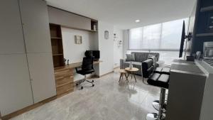 Moderno, Tranquilo, cerca al Metro