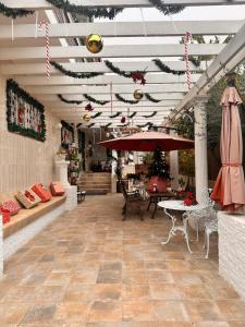 Villa IRI Habitación N1 con baño propio y balcón