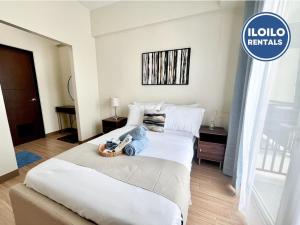 Luxury 1-Bedroom Stay at Saint Honore