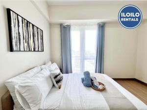 Luxury 1-Bedroom Stay at Saint Honore