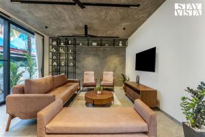 StayVista at Arabella with Pool & Lawn