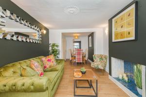 Elegant 4BR Seaside Stay - fast Wi-Fi - Kemptown