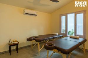 Everdale Mussoorie Foothills with Heated Pool by Vieda - Part of StayVista