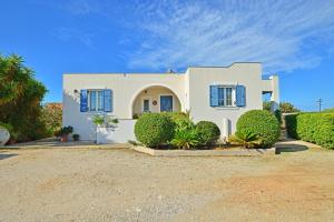 Tzitzi Pistachio Villa