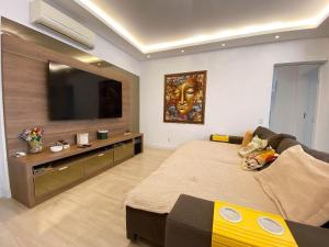 Belíssima cobertura 03 suítes e área gourmet-DN01J