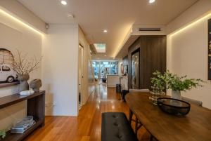 The Fulham Hideaway Modern Newtown Retreat