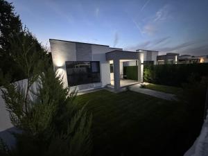 Popoveni Garden Vila