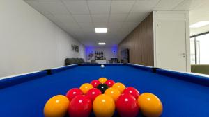 7LakesVilla with Heated Pool, Cinema & Home Office, Santa Rosalia Lake Resort