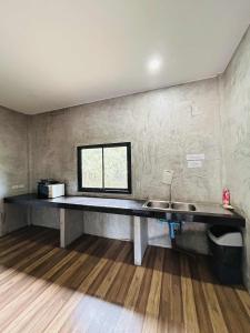 Share pool 1 room 2 bedroom